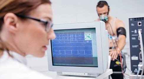 Yhteistyökumppaniksi Aivotyö toimivaksi hoitotyössä -kampanjaan